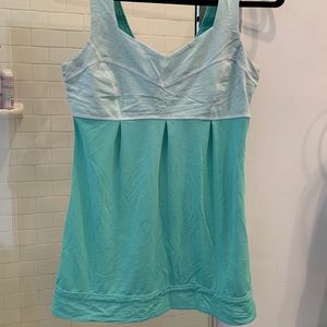 Lululemon size 8 tank